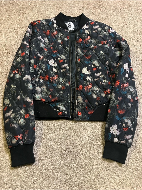 Volcom Jackets & Blazers - Girls' Black Floral Quilted Bomber Jacket